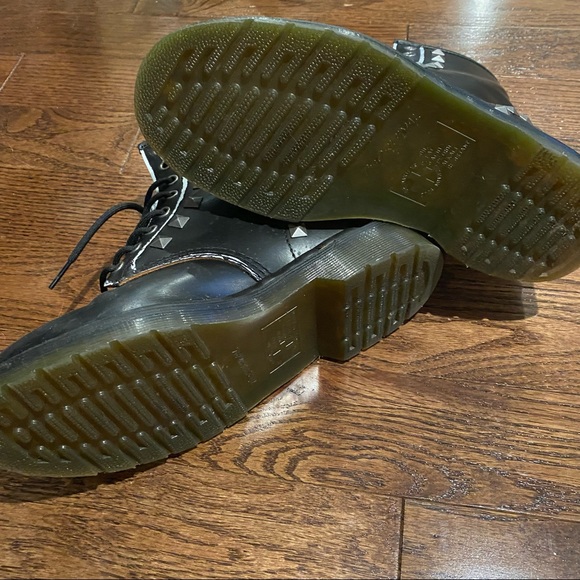 Studded docs - Picture 4 of 4